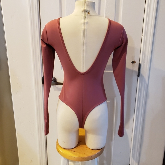 Fabletics Talia bodysuit size Small - Picture 4 of 9